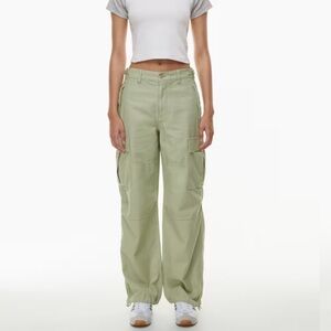 Aritzia TNA Supply Cargo Pants in Sage Frost
